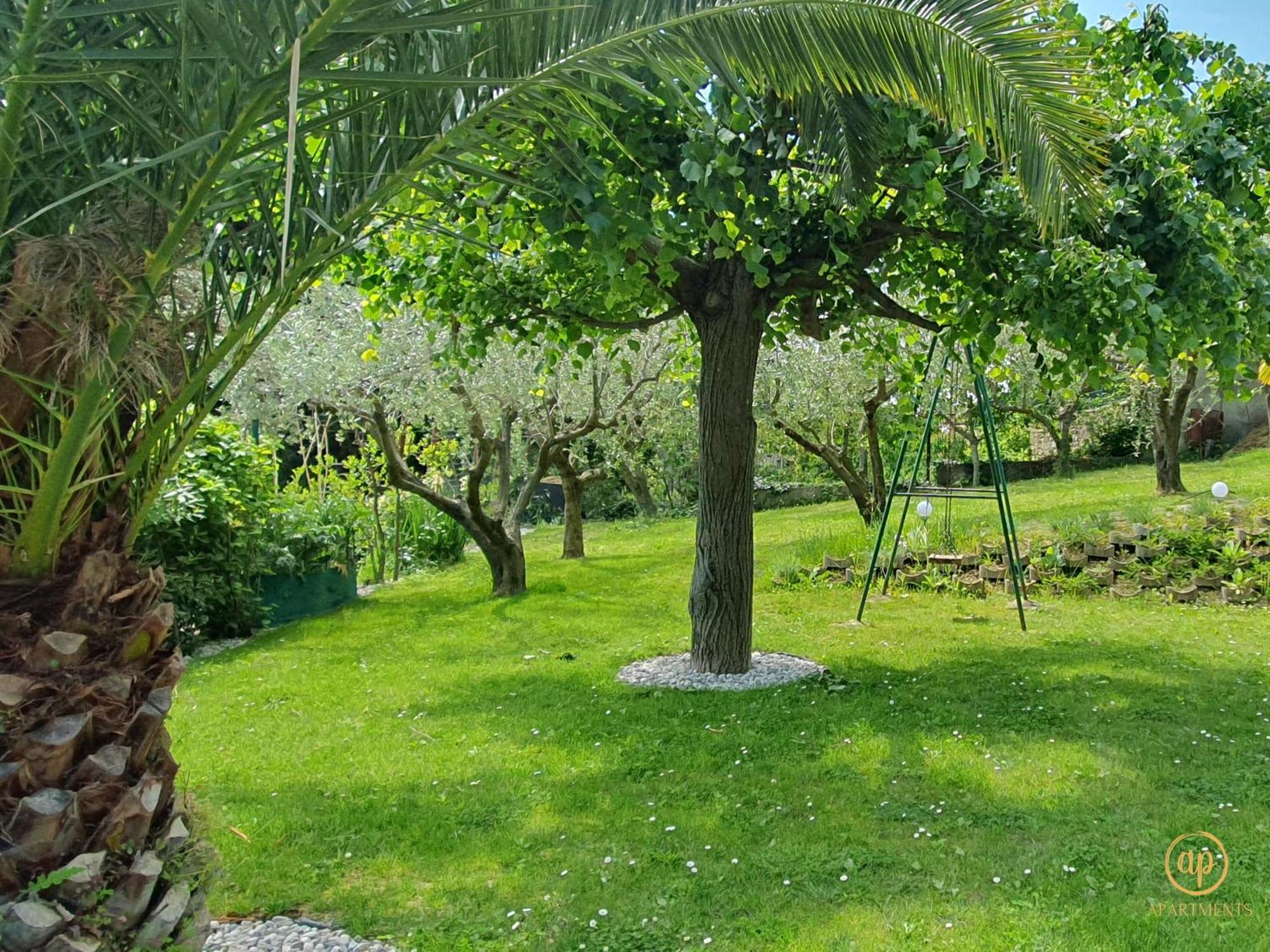 Apartment With Seaview And Garden For 6 Portorož Dış mekan fotoğraf