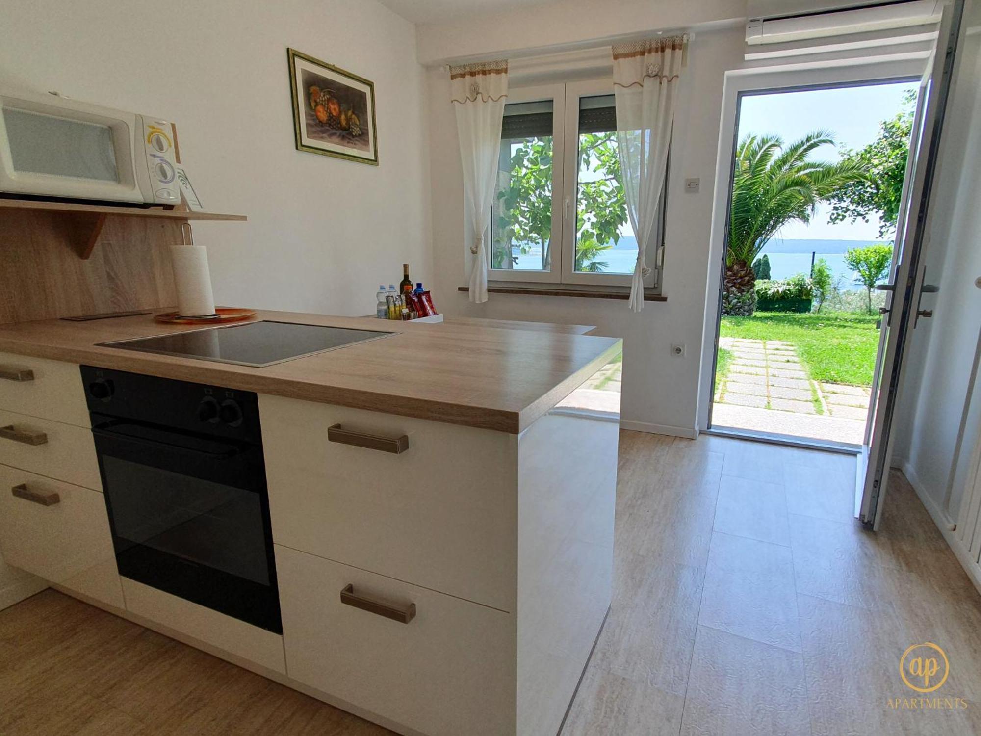 Apartment With Seaview And Garden For 6 Portorož Dış mekan fotoğraf
